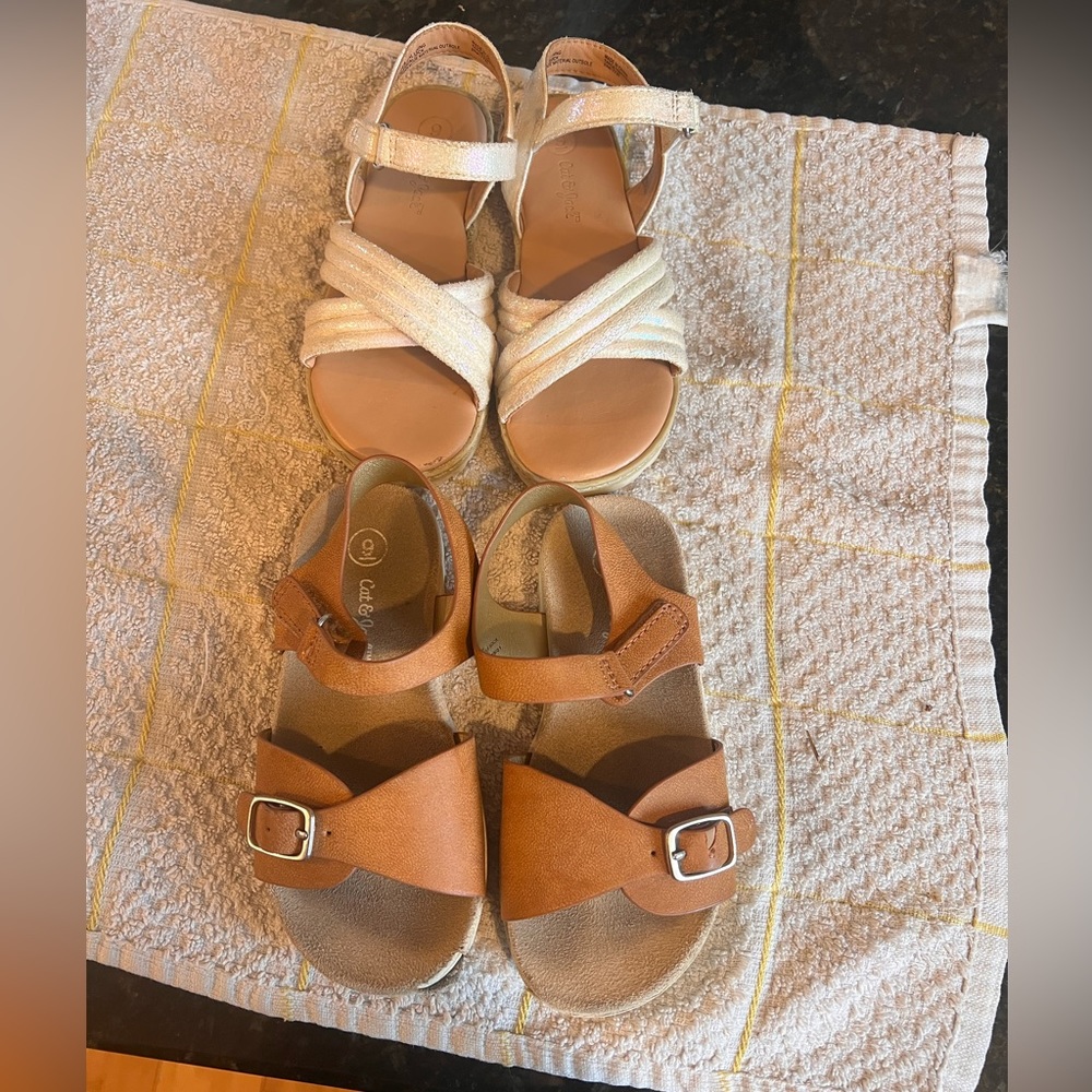 Lot of cat & jack sandles toddler girl size 9